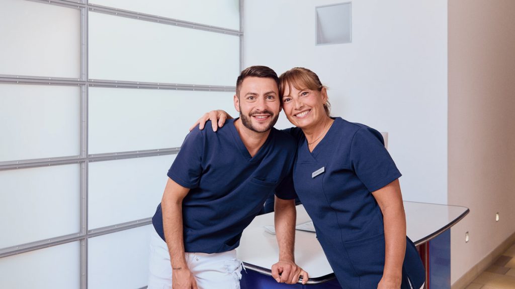 Team Schnappschuss - Zahnmedizin am Rindermarkt